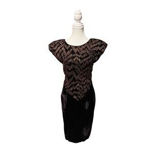 Vintage ZUM ZUM Black & Gold Sequin Wiggle Dress • Open Back • Size 5/6 USA